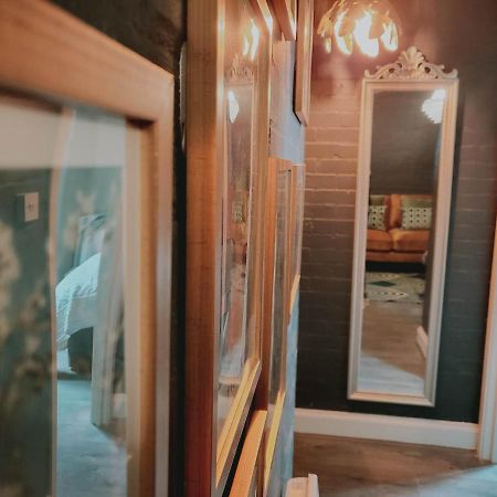 Apartamento Romeo & Juliet'S With Private Parking Stratford-upon-Avon Exterior foto